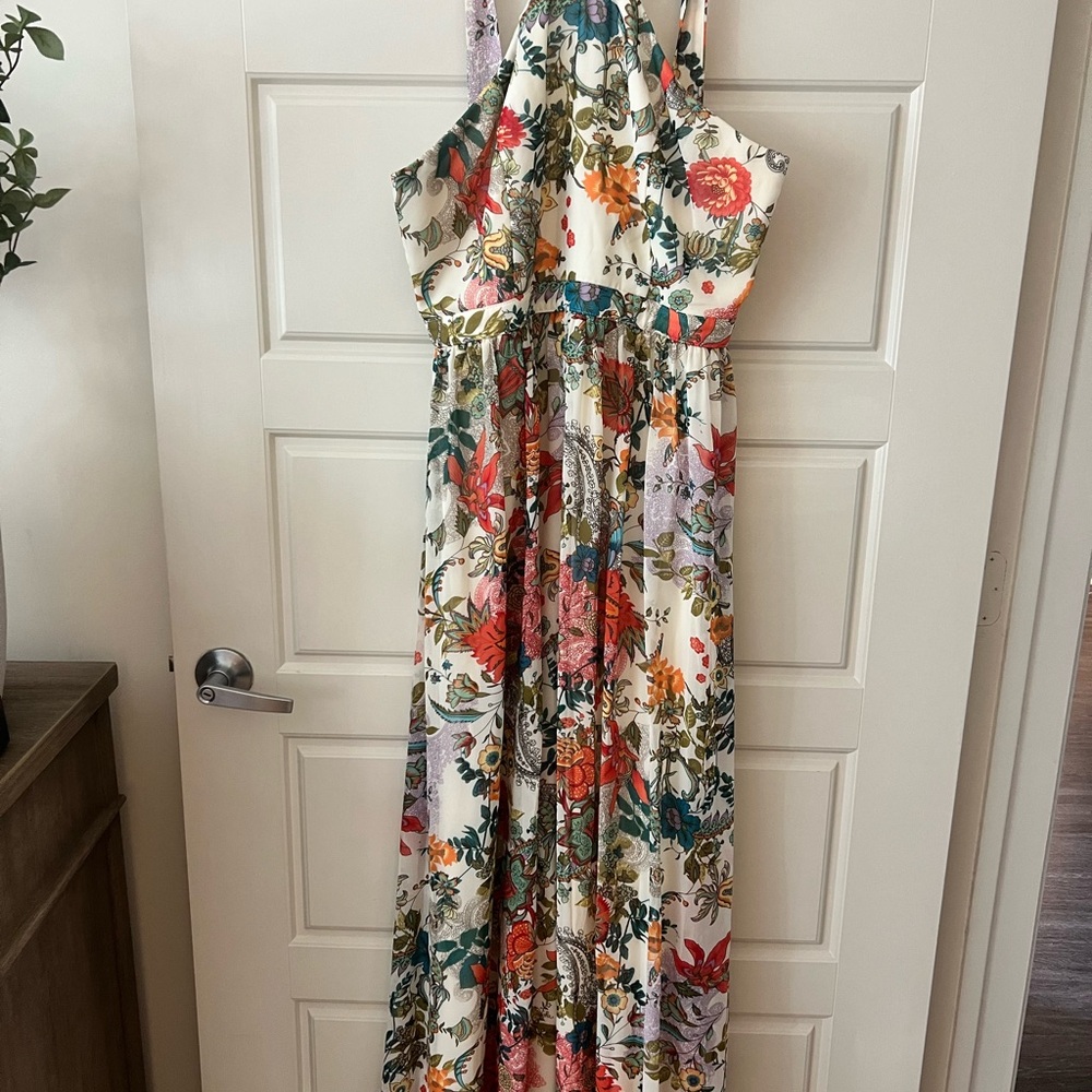Lulu's Floral Maxi Dress - Multicolor